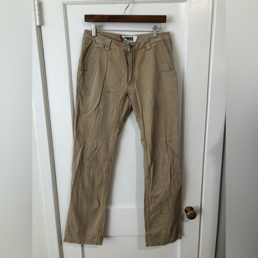 Mountain Khaki Pants in Broadway Fit